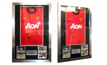 กรอบเสื้อกีฬาโชว์ลายเซ็น